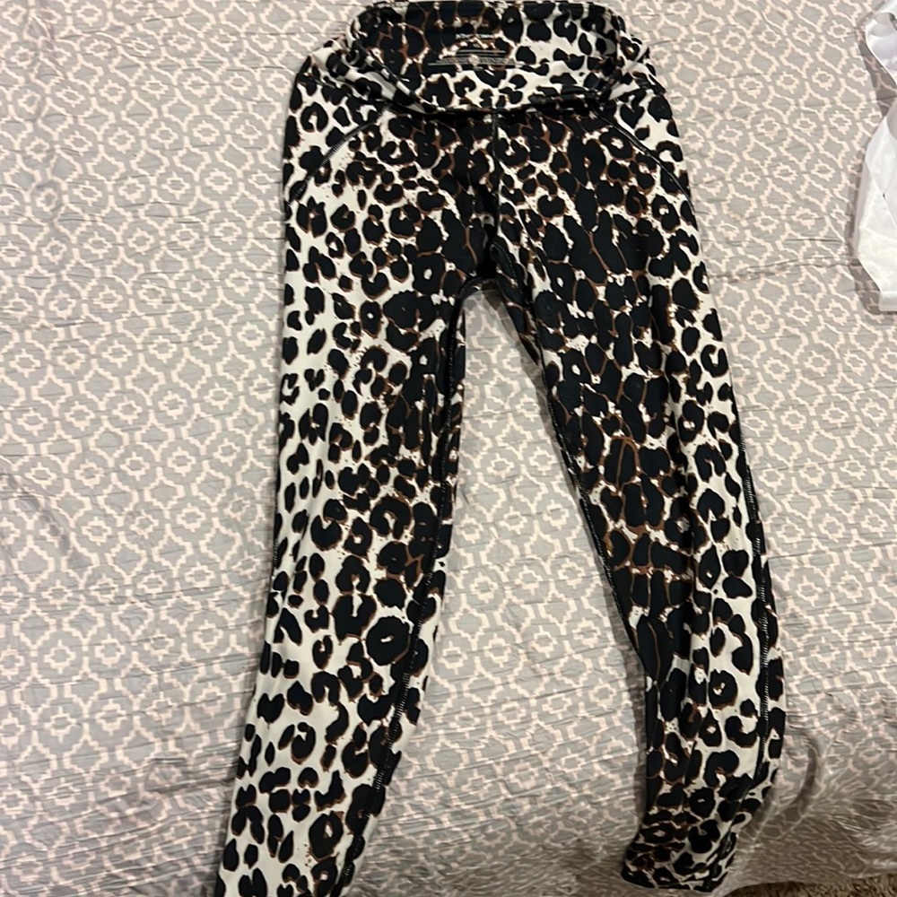 Betsey Johnson leggings
